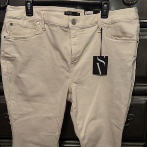 Vera Wang skinny jeans size 18W
